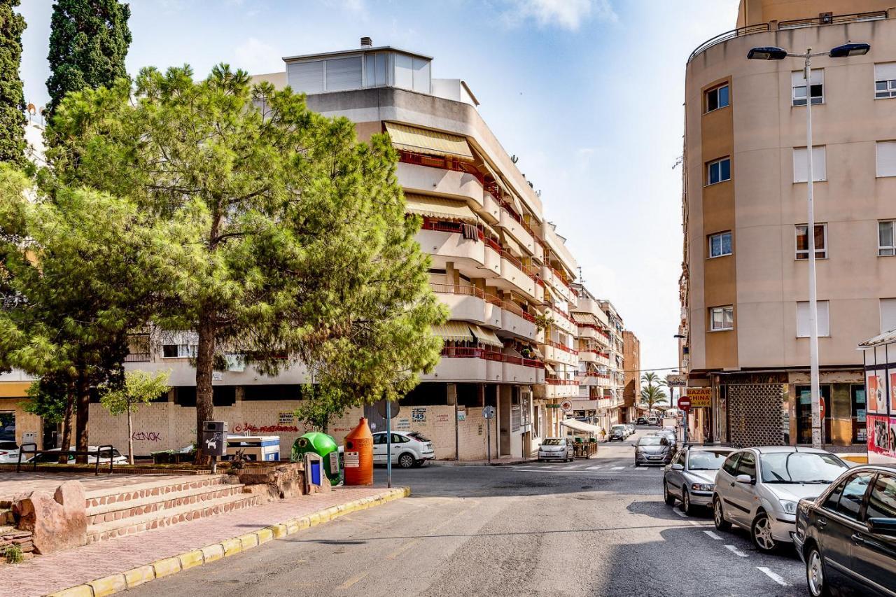 Apartment Studio Playa Del Cura Torrevieja Esterno foto