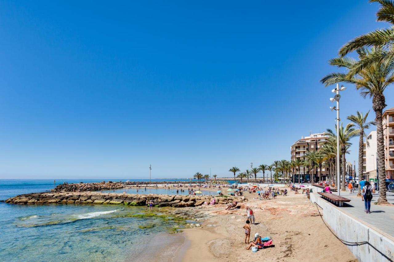 Apartment Studio Playa Del Cura Torrevieja Esterno foto