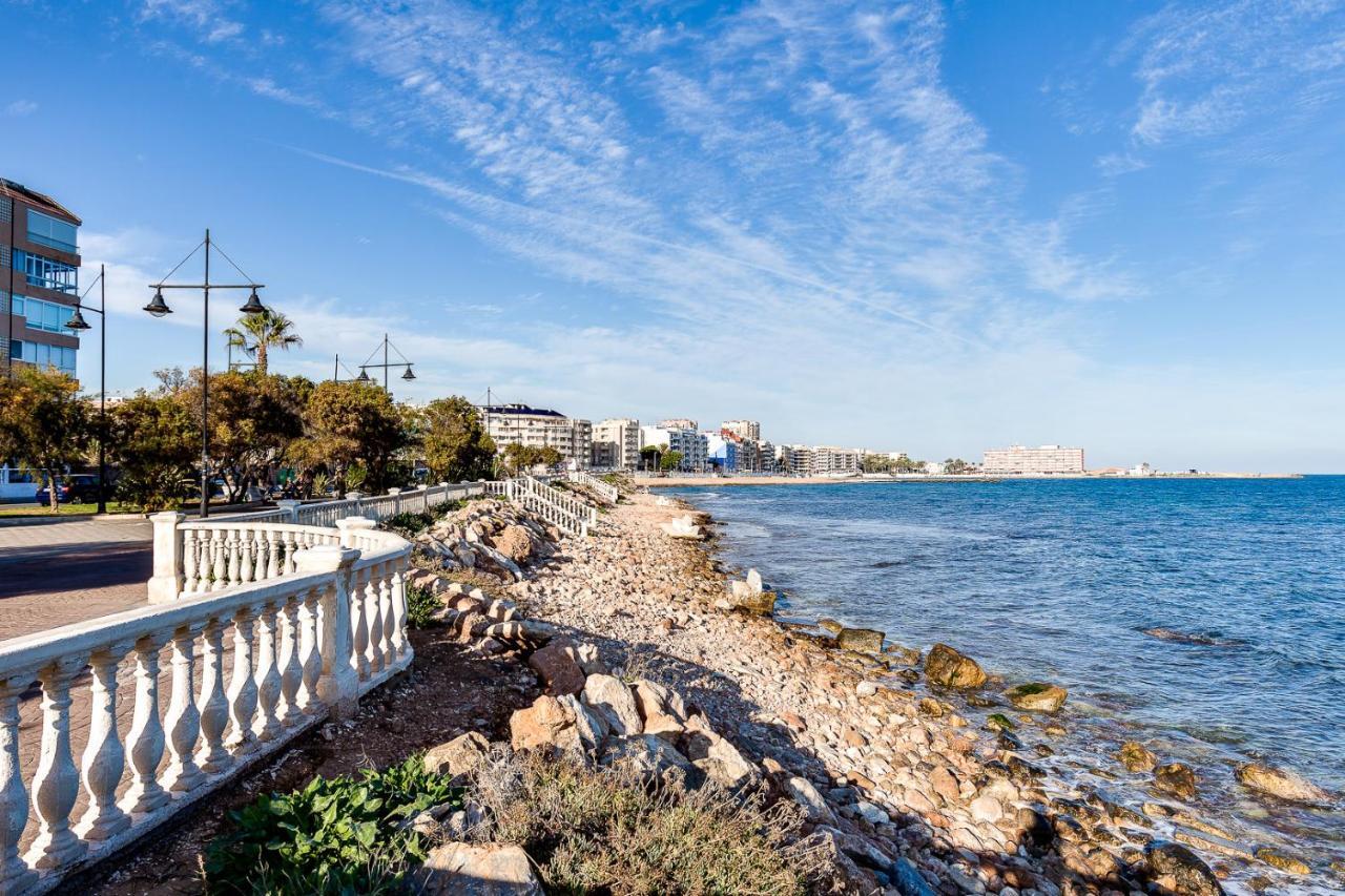 Apartment Studio Playa Del Cura Torrevieja Esterno foto