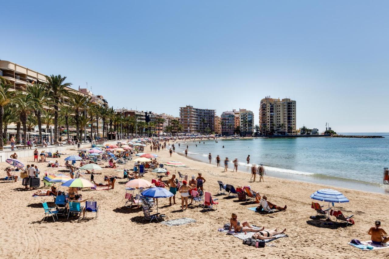 Apartment Studio Playa Del Cura Torrevieja Esterno foto